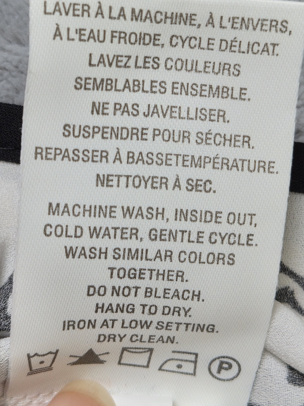 Reitmans Women's White Heart Print XS Sleeveless Blouse Black Trim Romantic Top - Picture 8 of 13
